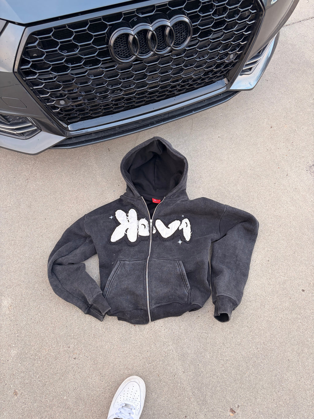 Heavyweight Zip-Up Hoodie – 450gsm