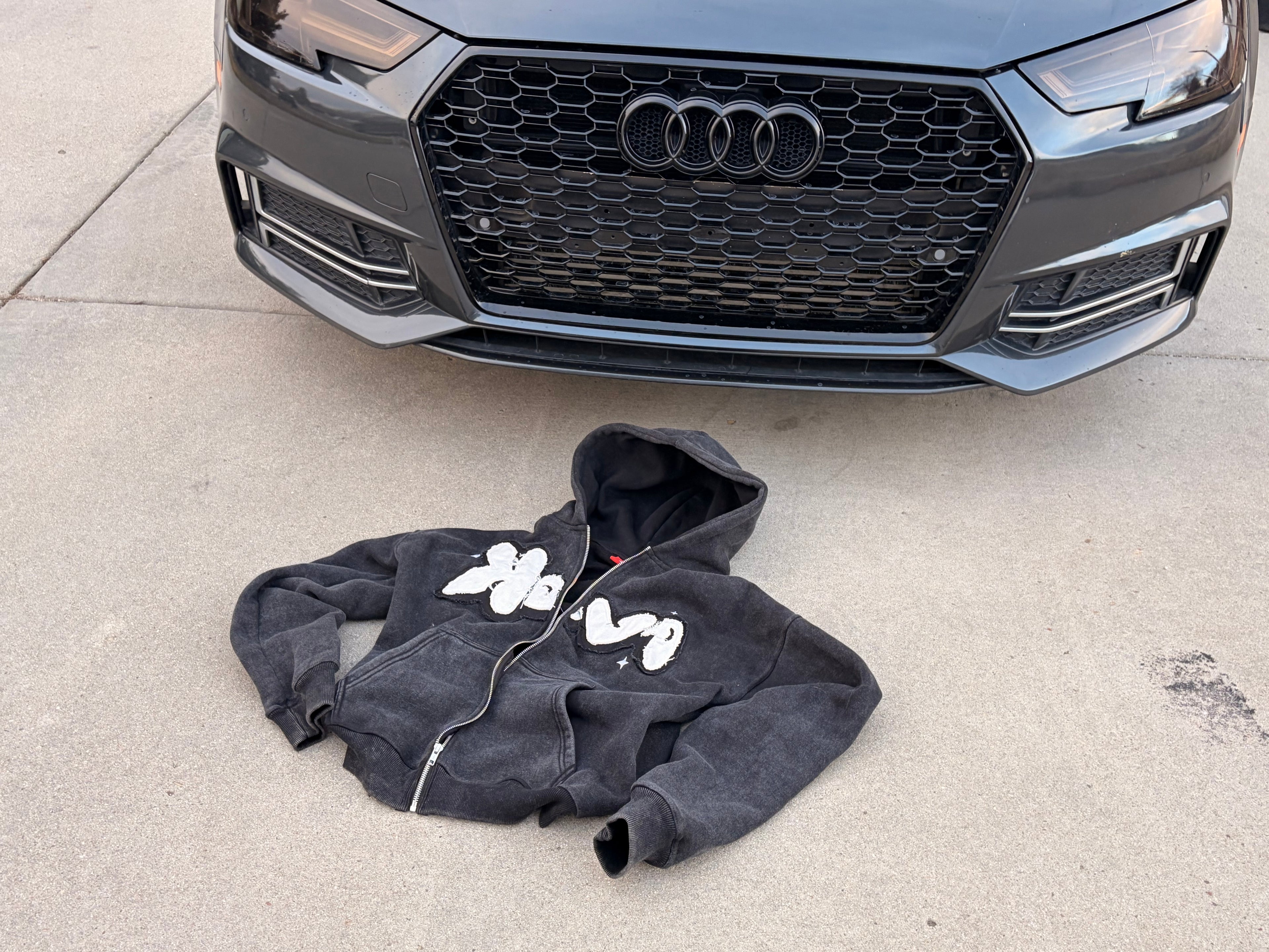 Heavyweight Zip-Up Hoodie – 450gsm
